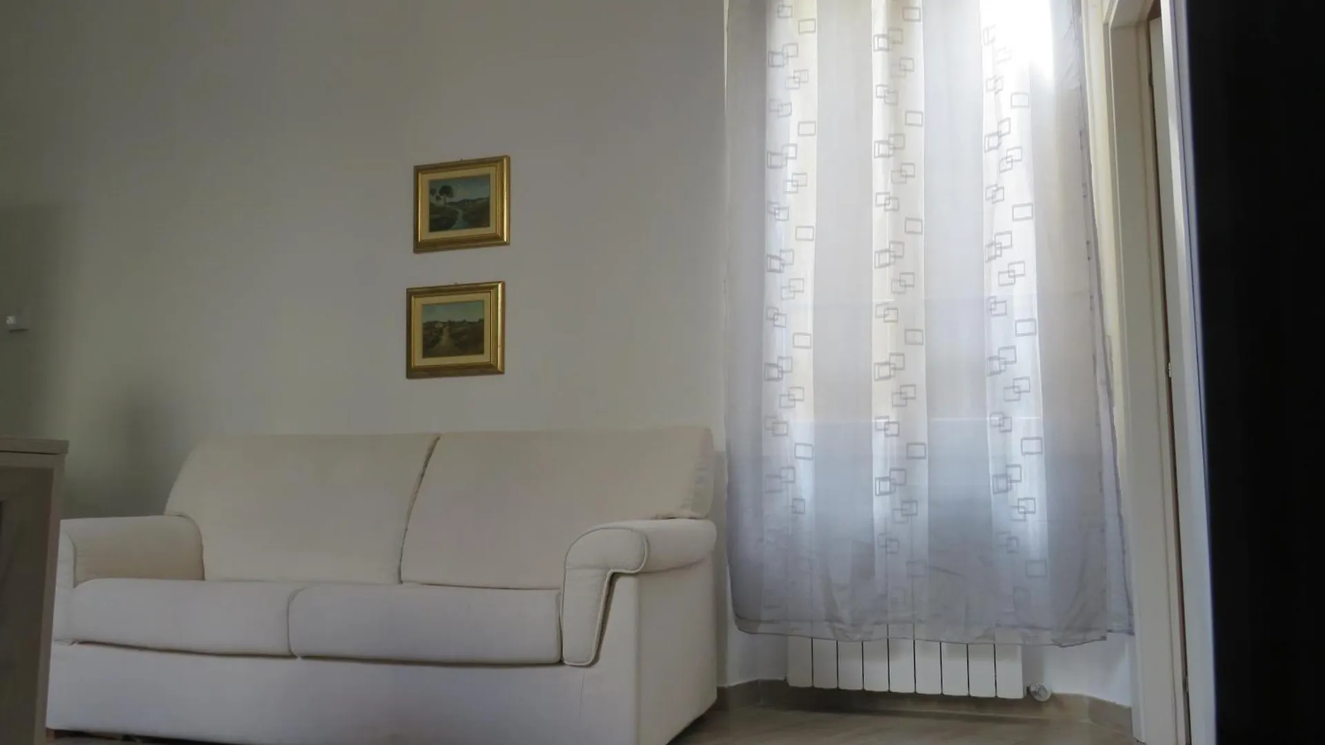 Casa Luna Tra Como E Milano Saronno 0*,