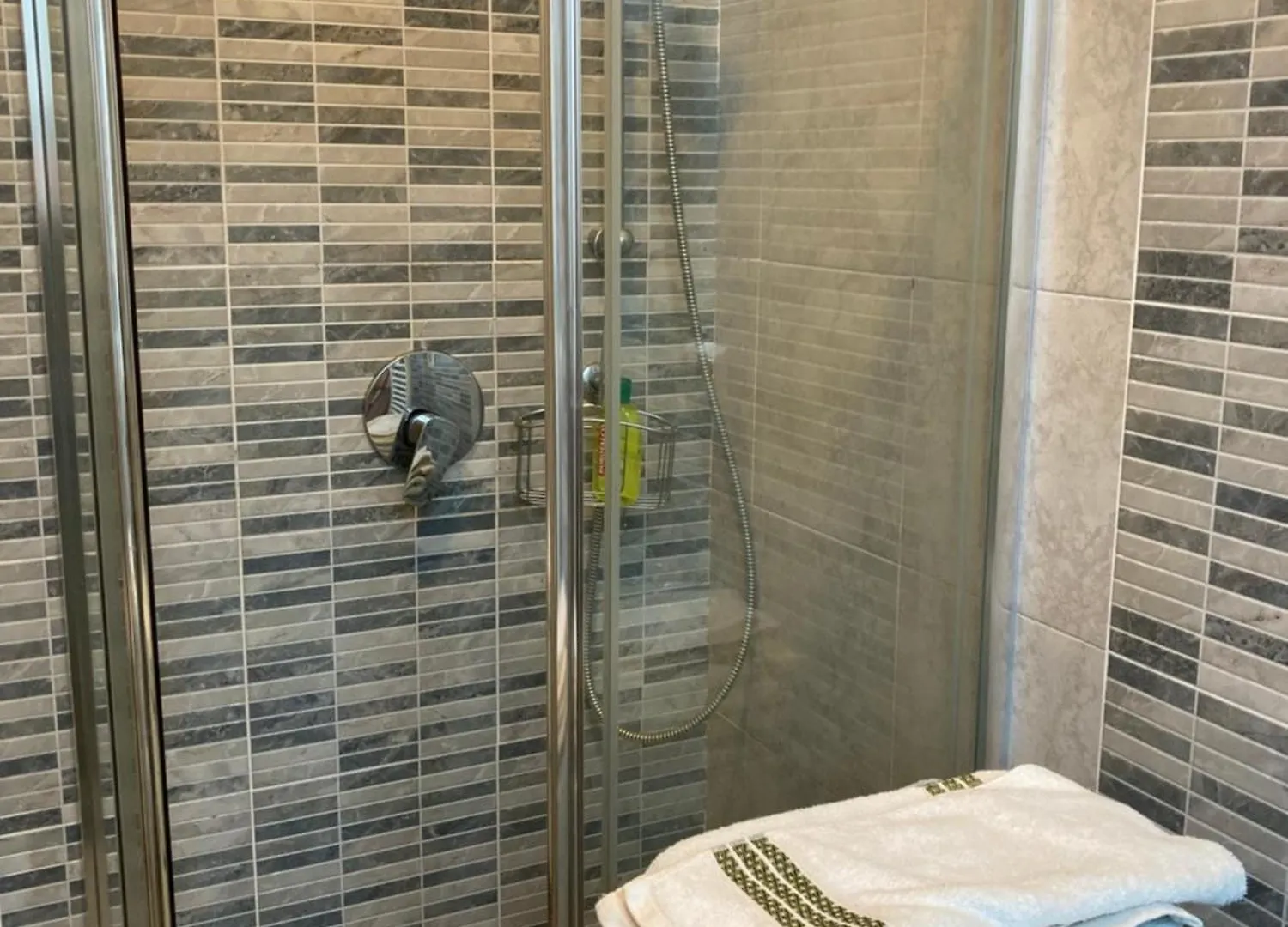 Apartment Casa Luna Tra Como E Milano Saronno